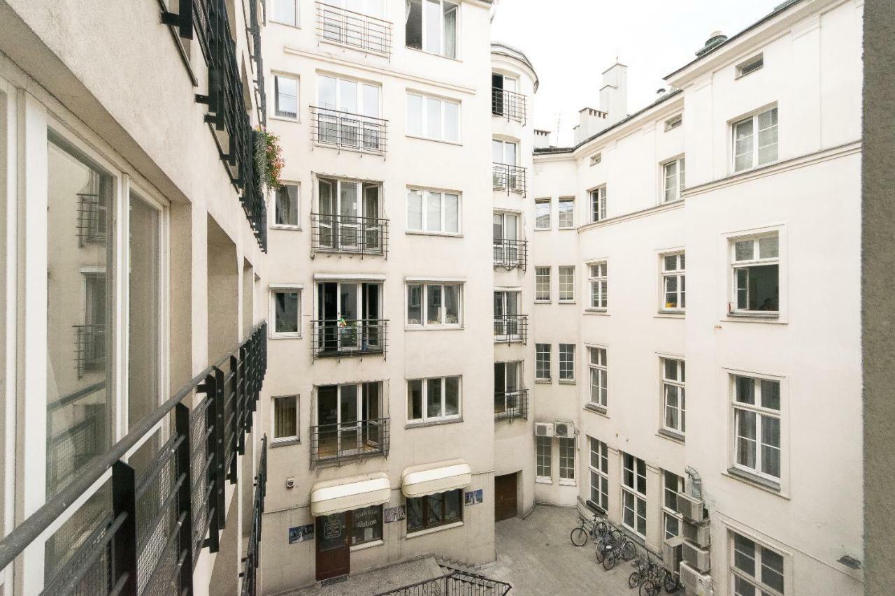 Spacious Apartment In Old Town P4You Pl Kraków Eksteriør billede